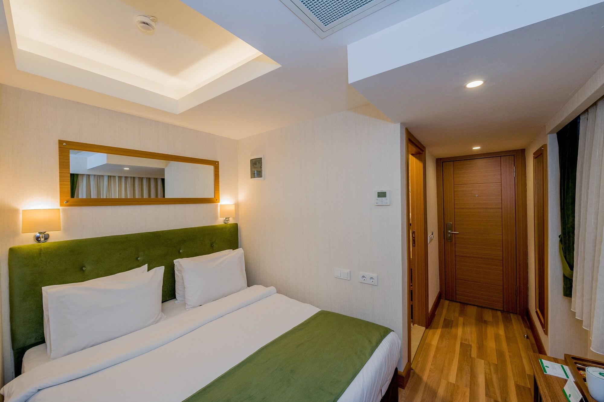 บิซิม โอเทล Hotel อิสตันบูล ภายนอก รูปภาพ