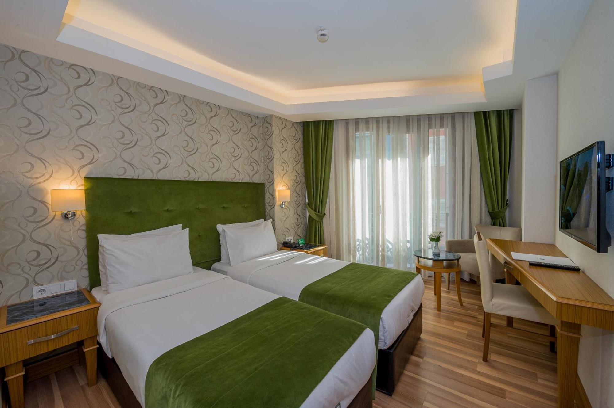 บิซิม โอเทล Hotel อิสตันบูล ภายนอก รูปภาพ